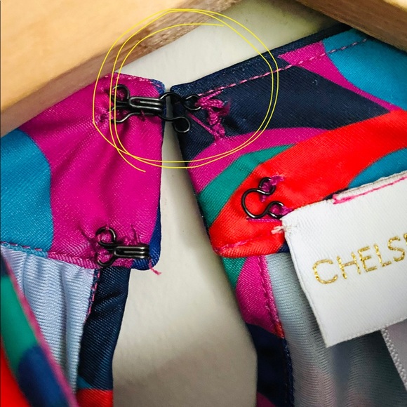 Chelsea Gunn Psychedelic 60s Style Dress - Picture 5 of 5